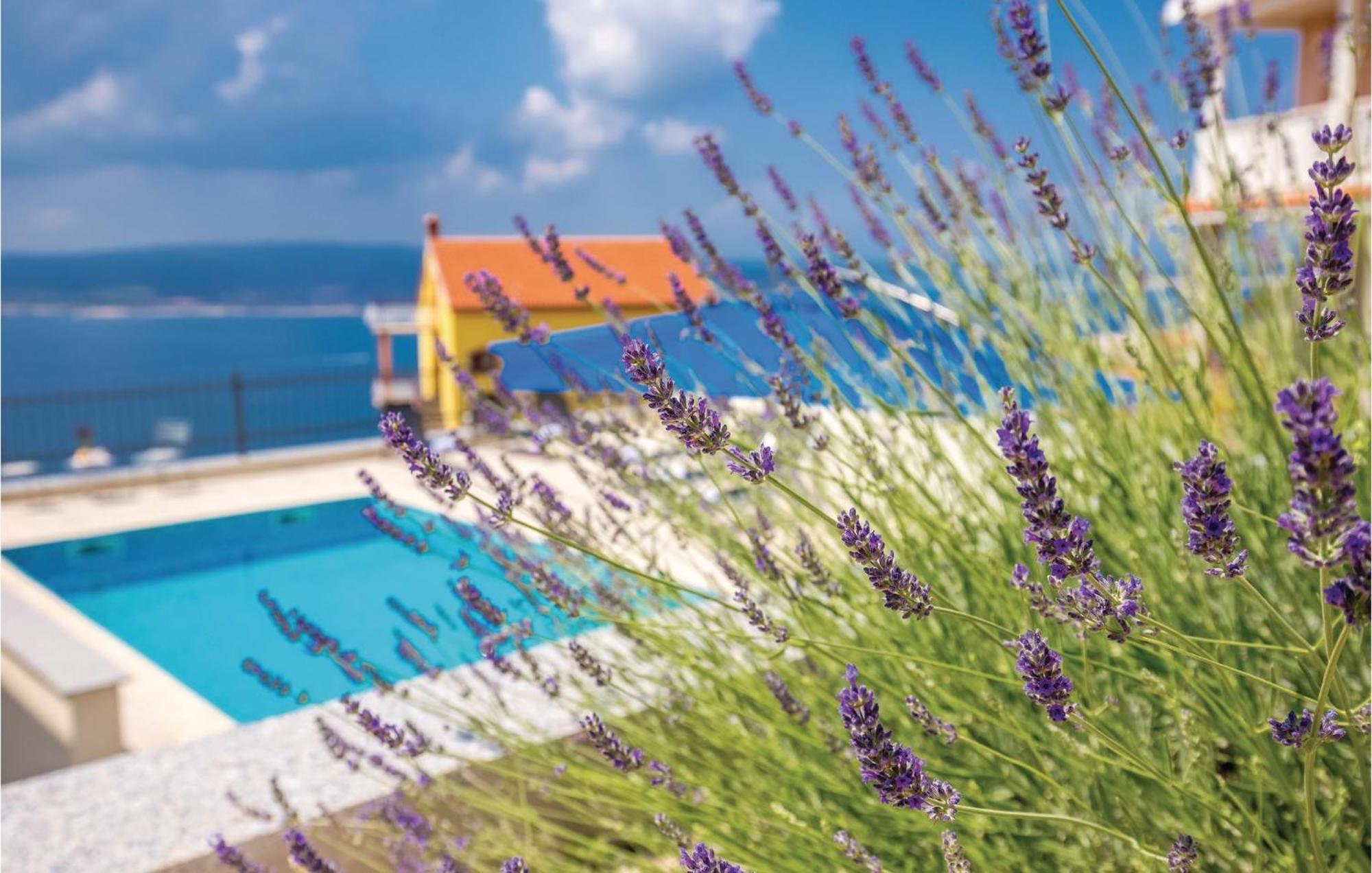 Cozy Apartment In Crikvenica With House Sea View Exteriér fotografie