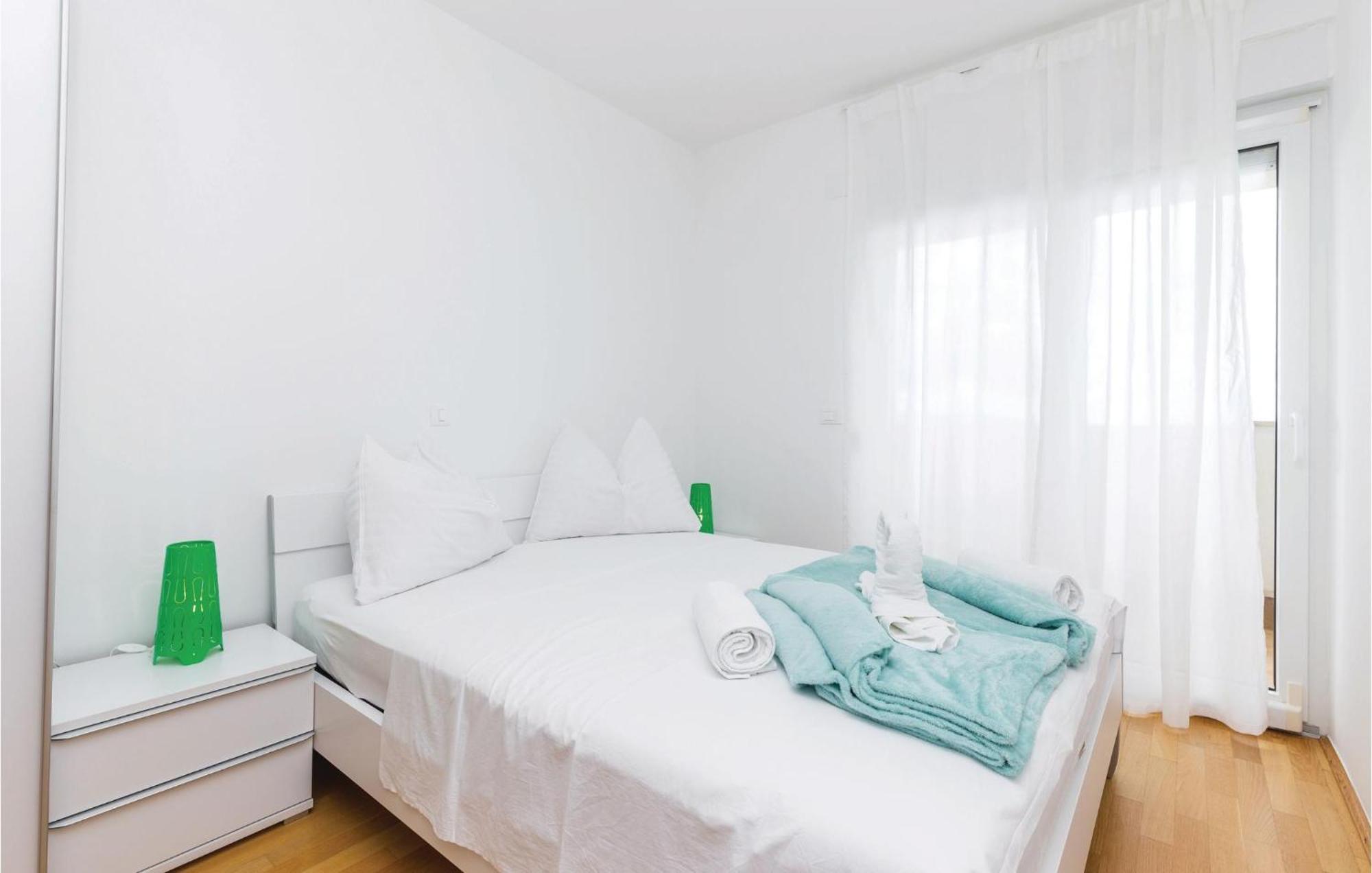Cozy Apartment In Crikvenica With House Sea View Exteriér fotografie